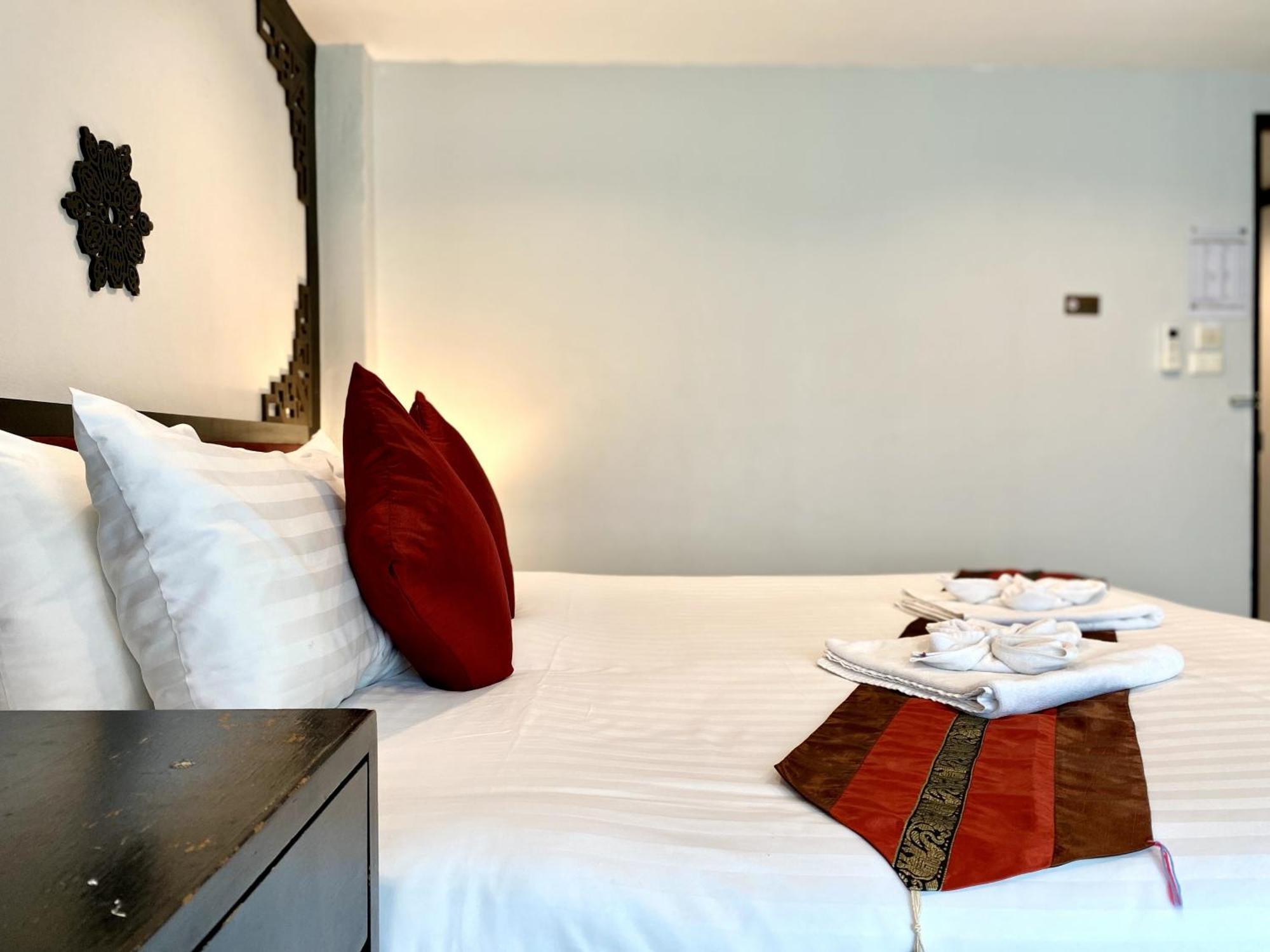 Sunray Beach Hotel Patong Εξωτερικό φωτογραφία