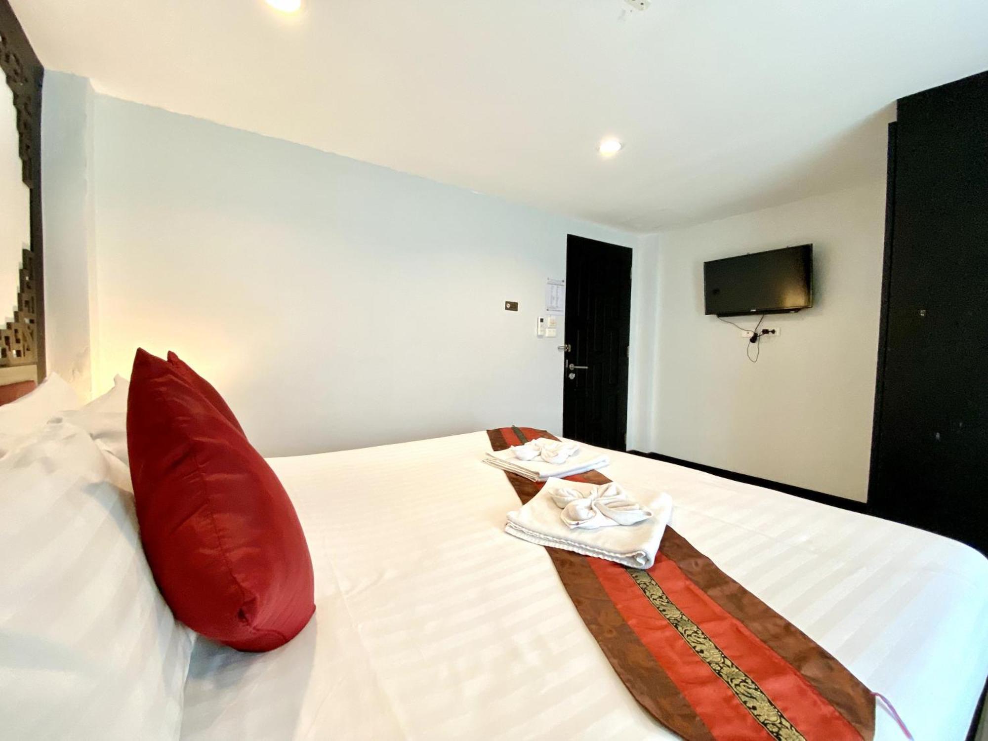Sunray Beach Hotel Patong Εξωτερικό φωτογραφία
